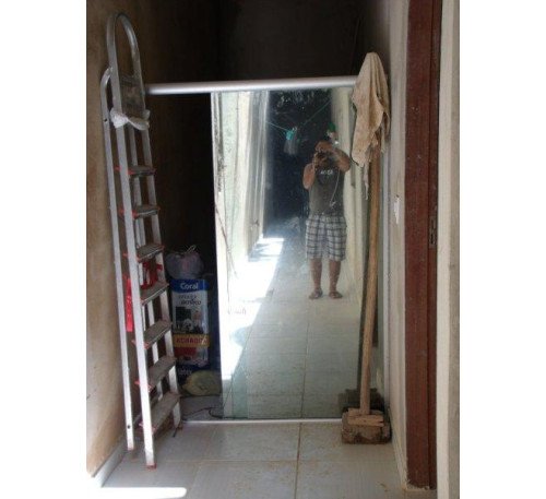 Box Com Película Espelhada