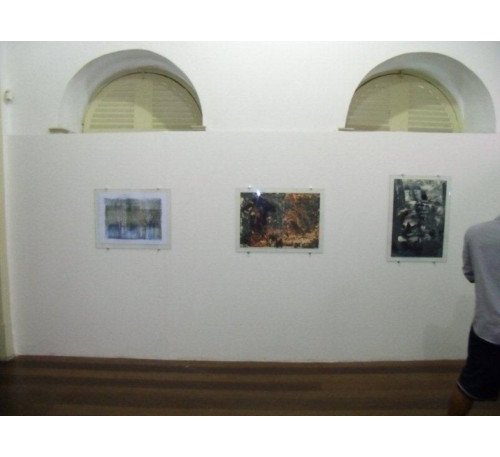 Sanduíche De Vidro Com Botão Francês P/ Exposição 03