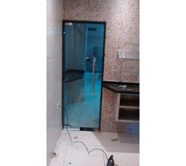 Porta Pivotante 70x210 Inc 8mm Com Mola Gds Ano 2015