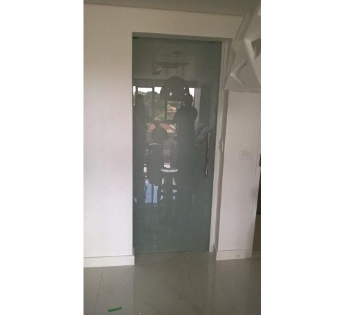 Porta De Correr Em Vidro Jateado Com Perfil Stanley Vista De Frente